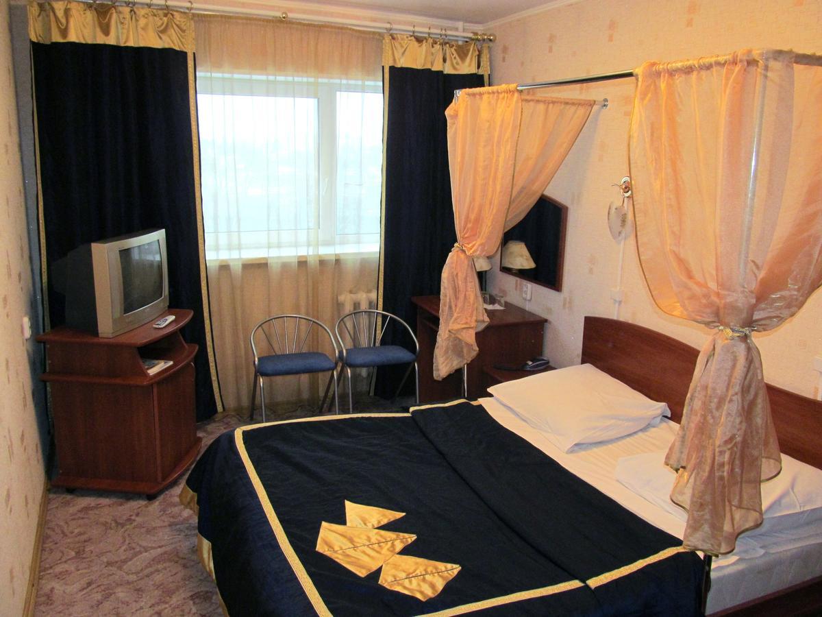 Hotel Vetraz 维捷布斯克 外观 照片