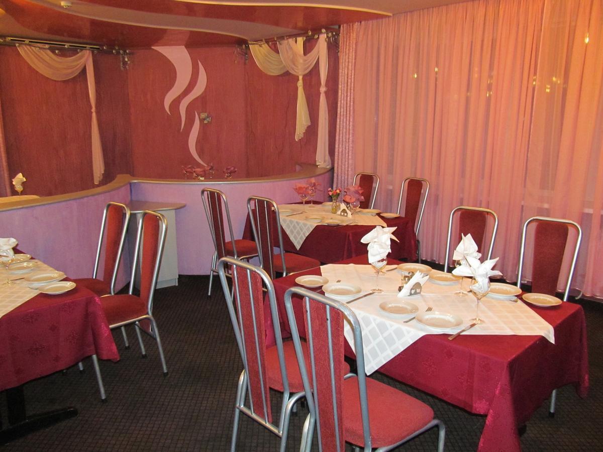Hotel Vetraz 维捷布斯克 外观 照片
