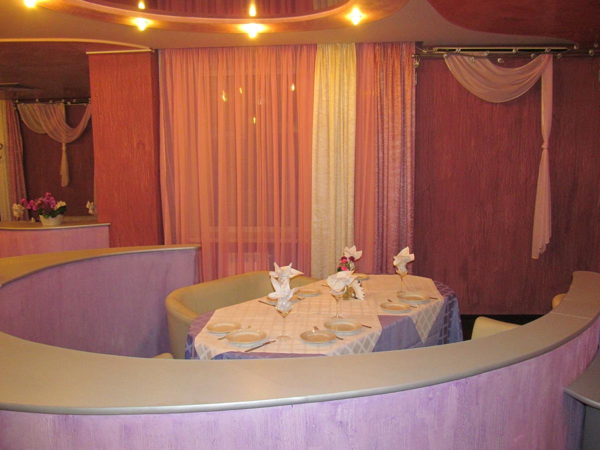 Hotel Vetraz 维捷布斯克 外观 照片