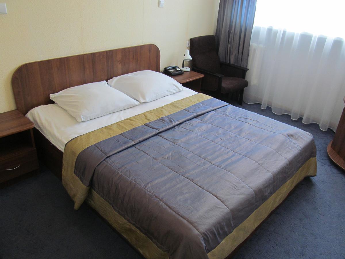 Hotel Vetraz 维捷布斯克 外观 照片
