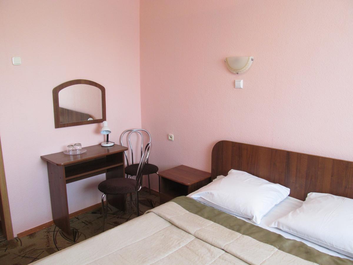Hotel Vetraz 维捷布斯克 外观 照片